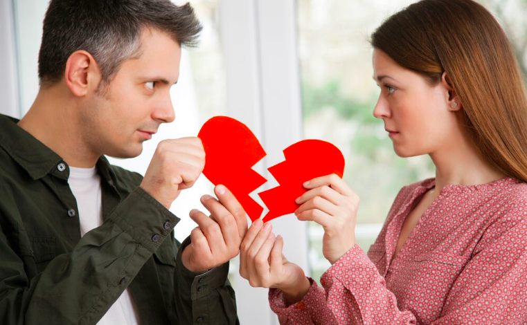 阜新离婚如何申请财产保全冻结对方账户